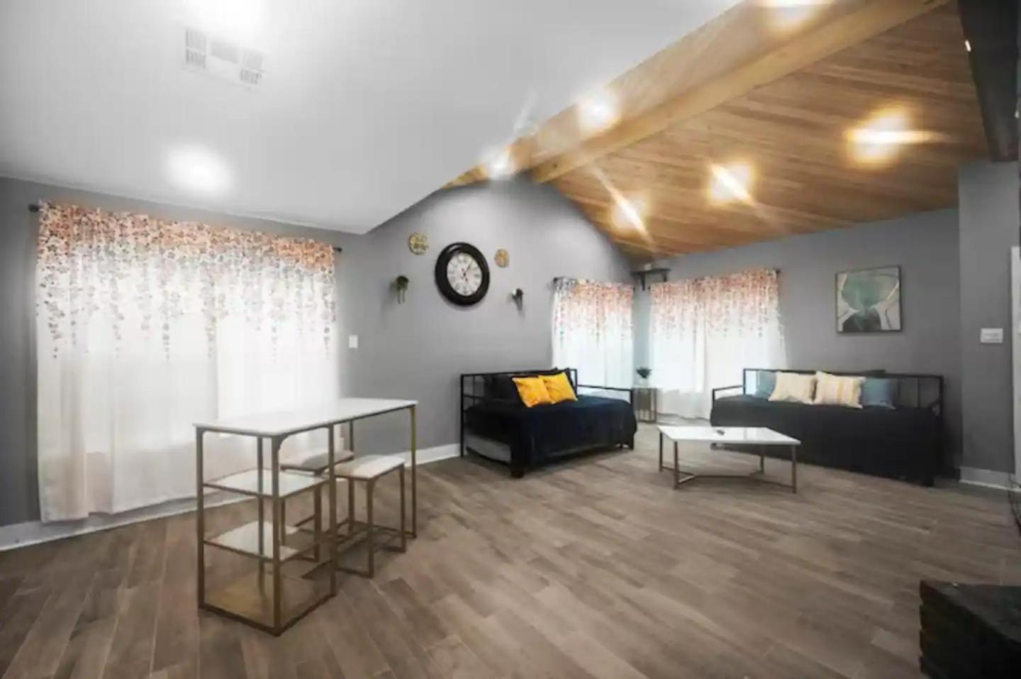 Spacious 1Br Galleria Apt With Pool & Free Park Houston Buitenkant foto